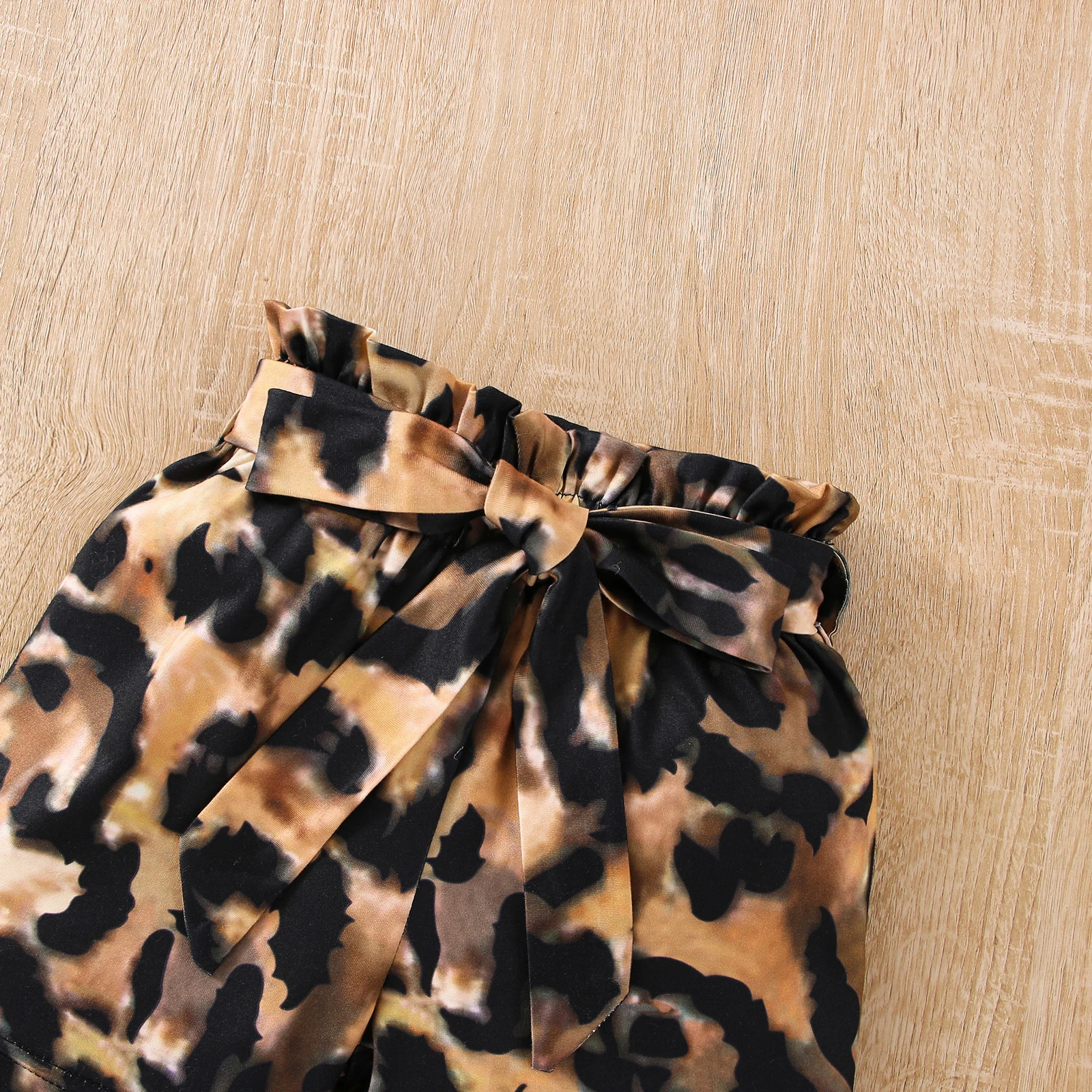 Girls-Ruffle-Shoulder-Sleeveless-Romper-Bodysuit-Leopard-Print-Shorts-With-Belt-Headband-Set-Baby-Clothes-4