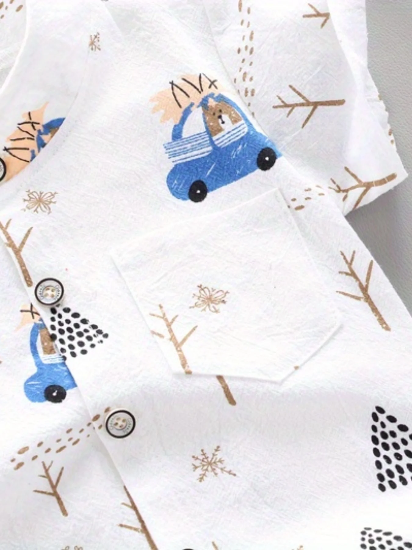Infant-and-toddler-summer-full-print-bear-driving-pattern-short-sleeved-shorts-set-for-outdoor-standing-3